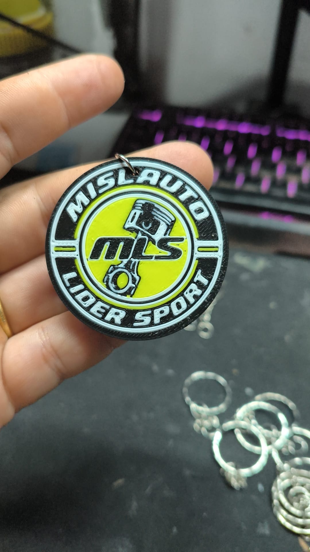 Llaveros con tu logo: ejemplo de trabajo realizado