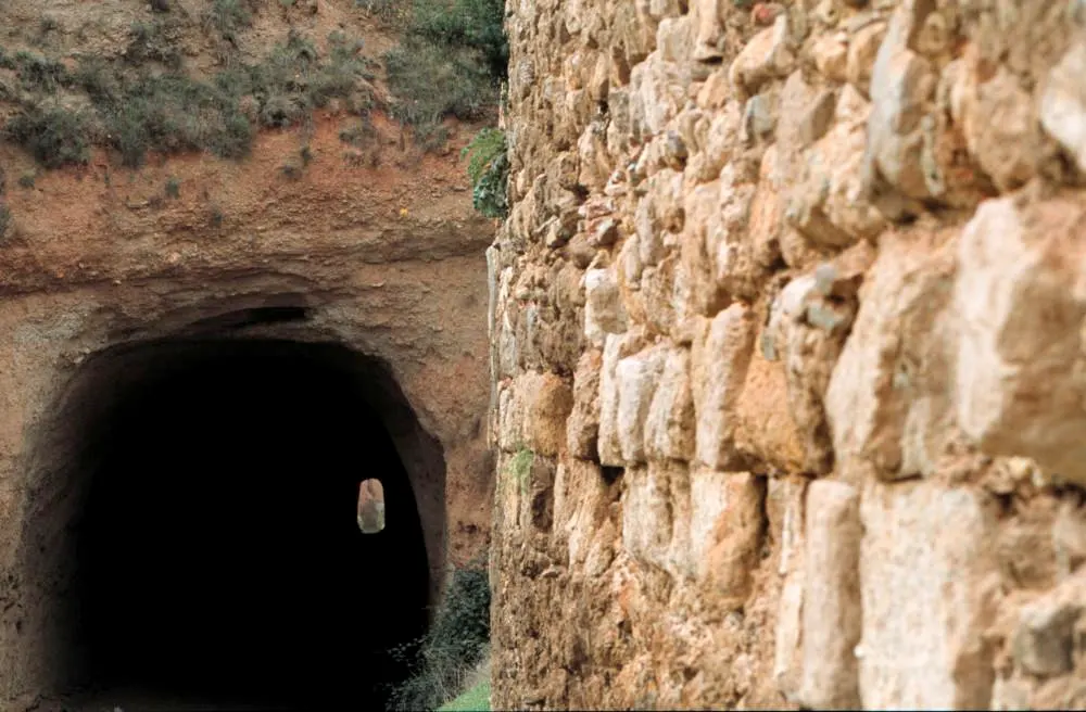 Boca del túnel de La Mina de Daroca
